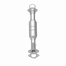 Load image into Gallery viewer, MagnaFlow Direct Fit Catalytic Converter 2008 Buick Lucerene 3.8L