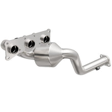 Load image into Gallery viewer, MagnaFlow Direct Fit Catalytic Converter BMW 3 06-09 Front OEM