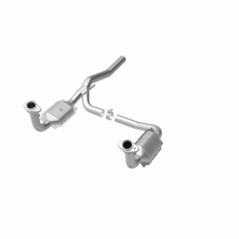 MagnaFlow Direct Fit Catalytic Converter 07-11 Dodge Nitro 4.0L