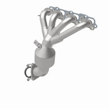 Load image into Gallery viewer, MagnaFlow Direct Fit Catalytic Converter 2004-2005 Colorado 2.8L