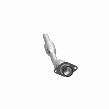 Load image into Gallery viewer, MagnaFlow Direct Fit Catalytic Converter Converter 05-08 Toyota Corolla 1.8L