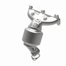 Load image into Gallery viewer, MagnaFlow Direct Fit Catalytic Converter 07-09 Hyundai Santa Fe 2.7L