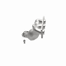 Load image into Gallery viewer, MagnaFlow Direct Fit Catalytic Converter BMW 3 06-09 Rear OEM