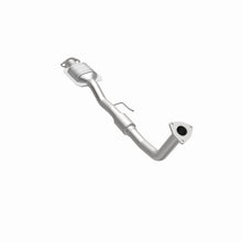Load image into Gallery viewer, MagnaFlow Direct Fit Catalytic Converter 1996 Toyota Camry 2.2L