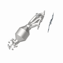 Load image into Gallery viewer, MagnaFlow Direct Fit Catalytic Converter 01-04 Nissan Frontier Driver Side Manifold