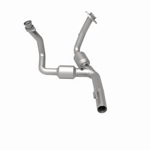 Load image into Gallery viewer, MagnaFlow Direct Fit Catalytic Converter 99-01 G Cherokee Front 4.7L