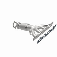 Load image into Gallery viewer, MagnaFlow Direct Fit Catalytic Converter 06 Pontiac G6 2.4L
