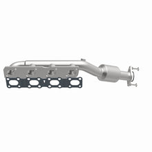 Load image into Gallery viewer, MagnaFlow Direct Fit Catalytic Converter 07 Titan 5.6L P/S manif OEM