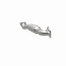 Load image into Gallery viewer, MagnaFlow Direct Fit Catalytic Converter 15-19 Ram 1500 3.6L OEM Grade Fed/EPA Compliant Manifold