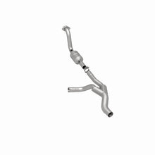 Load image into Gallery viewer, MagnaFlow Direct Fit Catalytic Converter 04-06 Dodge Durango 5.7L Passenger Side