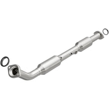 Load image into Gallery viewer, MagnaFlow Direct Fit Catalytic Converter 05-09 Toyota Tacoma 2.7L