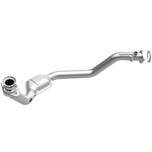 Load image into Gallery viewer, MagnaFlow Direct Fit Catalytic Converter 96-97 Ford Explorer 5.0L