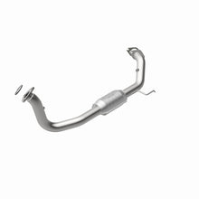 Load image into Gallery viewer, MagnaFlow Direct Fit Catalytic Converter 98-02 Passport 3.2L OEM