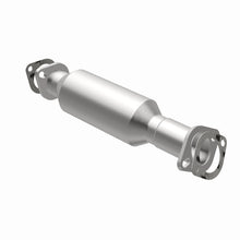Load image into Gallery viewer, MagnaFlow Direct Fit Catalytic Converter 2006 Kia Optima 2.4L