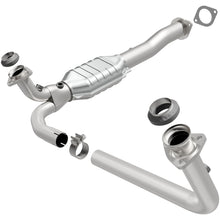 Load image into Gallery viewer, MagnaFlow Direct Fit Catalytic Converter California Grade 96-99 GM K/C 1500/2500 5.0L V8/4.3L V6
