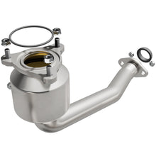 Load image into Gallery viewer, MagnaFlow Direct Fit Catalytic Converter 04-06 Suzuki Aerio 2.3L (CA Emissions)
