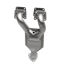 Load image into Gallery viewer, MagnaFlow Direct Fit Catalytic Converter 97-99 Nissan Sentra 1.6L