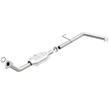 Load image into Gallery viewer, MagnaFlow Direct Fit Catalytic Converter 05-07 Toyota Sequoia 8 4.7L D/S