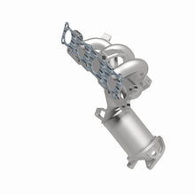 Load image into Gallery viewer, MagnaFlow Direct Fit Catalytic Converter 2006 Kia Optima 2.4L
