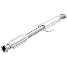 Load image into Gallery viewer, MagnaFlow Direct Fit Catalytic Converter 2012 Hyundai Sonata 2.0L