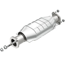 Load image into Gallery viewer, MagnaFlow Direct Fit Catalytic Converter 05-10 Kia Sportage 2.7L