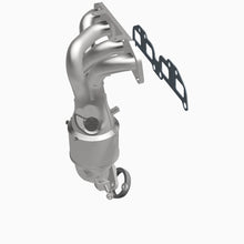 Load image into Gallery viewer, MagnaFlow Direct Fit Catalytic Converter 02-06 Nissan Sentra 2.5L - California