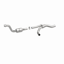 Load image into Gallery viewer, MagnaFlow Direct Fit Catalytic Converter 04-06 Dodge Durango 5.7L Passenger Side