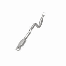 Load image into Gallery viewer, MagnaFlow Direct Fit Catalytic Converter 03-07 GM 2500/3500 Passenger Side