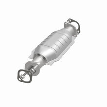 Load image into Gallery viewer, MagnaFlow Direct Fit Catalytic Converter 05-10 Kia Sportage 2.7L