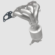 Load image into Gallery viewer, MagnaFlow Direct Fit Catalytic Converter California Grade CARB Compliant 07-10 Nissan Altima L4 2.5L