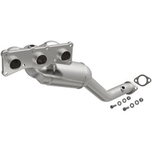 Load image into Gallery viewer, MagnaFlow Direct Fit Catalytic Converter BMW 3 06-09 Front OEM