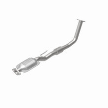 Load image into Gallery viewer, MagnaFlow Direct Fit Catalytic Converter 1996 Toyota Camry 2.2L
