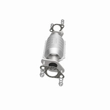 Load image into Gallery viewer, MagnaFlow Direct Fit Catalytic Converter 01-03 Rio 1.5/1.6 Rear