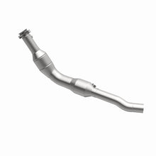 Load image into Gallery viewer, MagnaFlow Direct Fit Catalytic Converter 05-08 LR3/RR Sport D/S OEM
