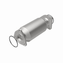 Load image into Gallery viewer, MagnaFlow Direct Fit Catalytic Converter 05-10 Honda Odyssey 3.5L