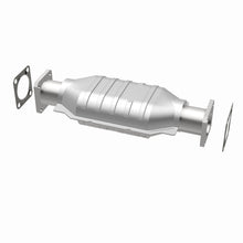 Load image into Gallery viewer, MagnaFlow Direct Fit Catalytic Converter Chevrolet-Isuzu 82 8