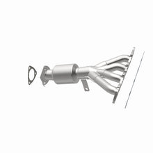 Load image into Gallery viewer, MagnaFlow Direct Fit Catalytic Converter 04-05 Chevrolet Malibu/Classic 2.2L (CA Emissions)