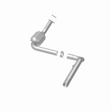 Load image into Gallery viewer, MagnaFlow Direct Fit Catalytic Conv 02-06 Cadillac Escalade / 02-06 GM Yukon (Inc Denali) 6.0L D/S