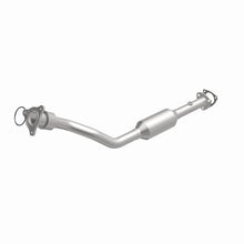 Load image into Gallery viewer, MagnaFlow DF Cat. Conv 04-05 Chevy Cavalier/Malibu / 04-05 Pontiac Grand Am/Sunfire Rear (HM OBDII)