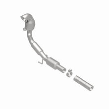 Load image into Gallery viewer, MagnaFlow Direct Fit Catalytic Converter 15-17 Volkswagen Golf / GTI