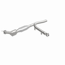 Load image into Gallery viewer, MagnaFlow Direct Fit Catalytic Converter 97-98 F150/F250 4.2L 2Wd Pa
