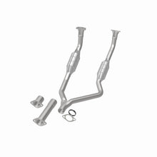 Load image into Gallery viewer, MagnaFlow Direct Fit Catalytic Converter Range Rover 90-93