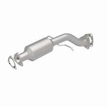 Load image into Gallery viewer, MagnaFlow Direct Fit Catalytic Converter California Grade 96-98 Chevrolet Blazer 4.3L