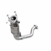 Load image into Gallery viewer, MagnaFlow Direct Fit Catalytic Converter 01-04 Ford Escape