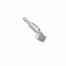 Load image into Gallery viewer, MagnaFlow Direct Fit Catalytic Converter 06-08 Volkswagen Jetta/Rabbit 2.5L (49 State)