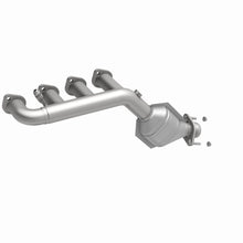 Load image into Gallery viewer, MagnaFlow Direct Fit Catalytic Converter 96-98 Mark VIII 4.6L