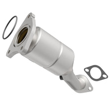 Load image into Gallery viewer, MagnaFlow Direct Fit Catalytic Converter 04 Chevy Malibu 3.5L