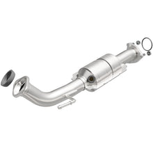 Load image into Gallery viewer, MagnaFlow Direct Fit Catalytic Converter 03-05 Honda Civic 1.3