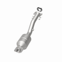 Load image into Gallery viewer, MagnaFlow Direct Fit Catalytic Converter 2009-2014 Sentra 2.0 L Underbody