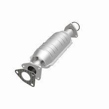 Load image into Gallery viewer, MagnaFlow Direct Fit Catalytic Converter 03-04 Honda Pilot 3.5L OEM
